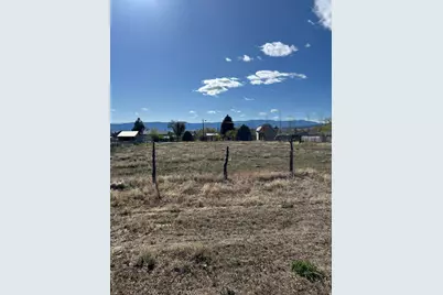 175 S 400 E, Mount Pleasant, UT 84647 - Photo 1