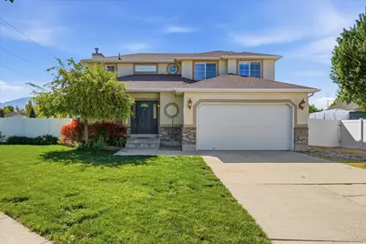 1359 W Parkside Ln S, Layton, UT 84041 - Photo 1
