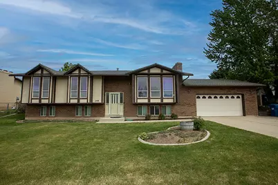 248 W 5450 S, Washington Terrace, UT 84405 - Photo 1