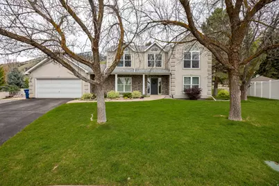 105 Buckingham Dr, Providence, UT 84332 - Photo 1