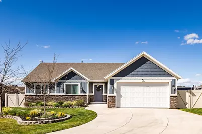 692 Stone Brook Cir, Santaquin, UT 84655 - Photo 1