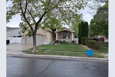 5754 S Crest Flower Way W, Kearns, UT 84118 - Photo 1
