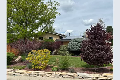 2569 E E Keddington Ln, Holladay, UT 84117 - Photo 1