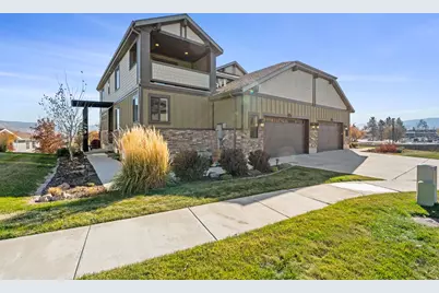 836 N Pinehurst Dr W, Midway, UT 84049 - Photo 1