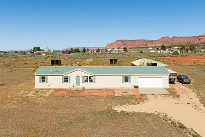 1120 S Bryce Canyon Way, Kanab, UT 84741 - Photo 1