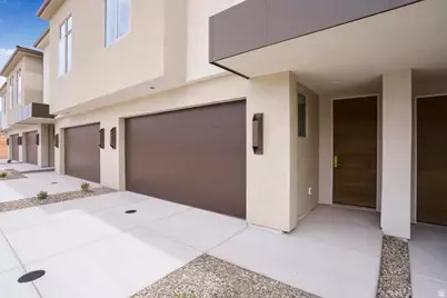 990 N Manen St, Washington, UT 84780 - Photo 1