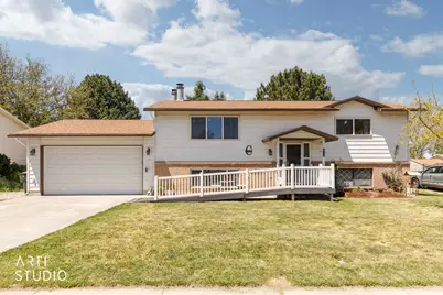 1131 N 575 W, Clinton, UT 84015 - Photo 1