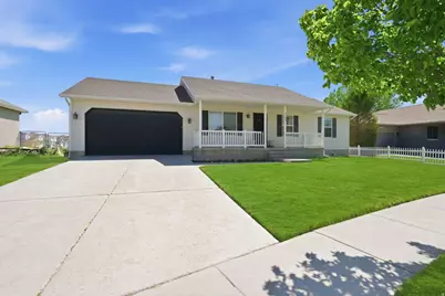 2144 E Easter Dr, Eagle Mountain, UT 84005 - Photo 1