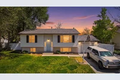180 E 900 S, Layton, UT 84041 - Photo 1