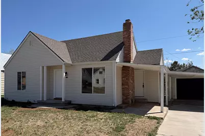 320 Columbia Dr, East Carbon, UT 84520 - Photo 1