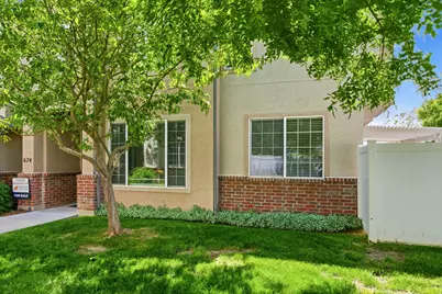 674 Canterbury Ln, North Salt Lake, UT 84054 - Photo 1