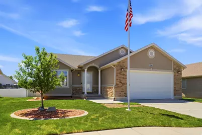 2161 W Craig Ln, Syracuse, UT 84075 - Photo 1
