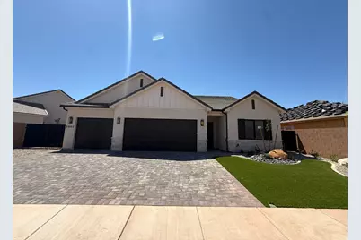 2002 N Creek Side, Washington, UT 84780 - Photo 1