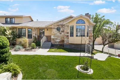4765 S Reynolds Ct E, Holladay, UT 84117 - Photo 1