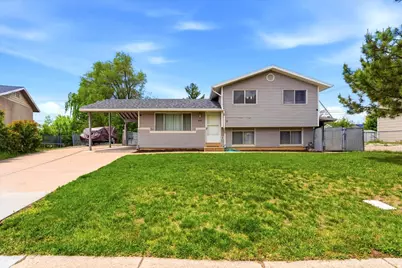 209 N 850 E, Layton, UT 84041 - Photo 1