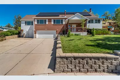 9070 S Sunrise Cir E, Sandy, UT 84093 - Photo 1