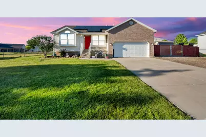 918 W 1600 N, Harrisville, UT 84404 - Photo 1