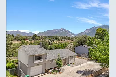 1005 E Violet Dr S, Sandy, UT 84094 - Photo 1
