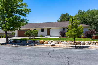 7610 S Brighton Way E, Cottonwood Heights, UT 84121 - Photo 1