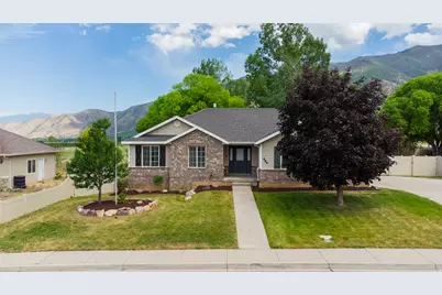 664 N 200 E, Santaquin, UT 84655 - Photo 1