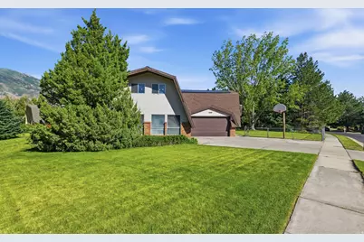 9892 N Hidden Dr, Highland, UT 84003 - Photo 1