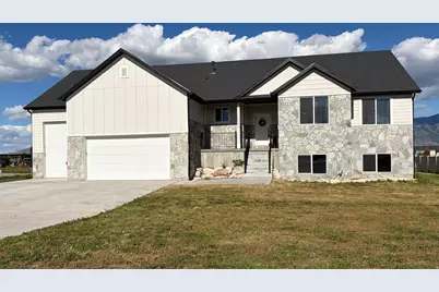 10160 N 6800 W, Tremonton, UT 84337 - Photo 1
