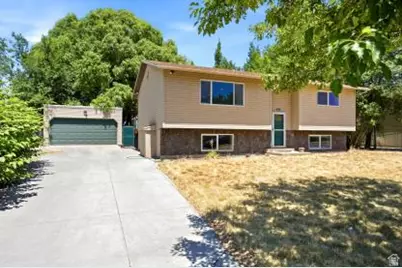 462 W 2225 S, Clearfield, UT 84015 - Photo 1