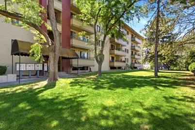 530 S 400 St E #2105, Salt Lake City, UT 84111 - Photo 1