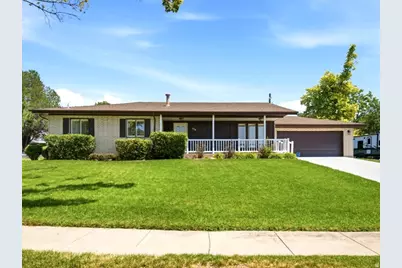 330 Pin Oak Ln W, Kaysville, UT 84037 - Photo 1