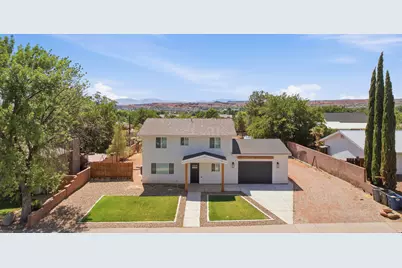 135 N 300 E, Washington, UT 84780 - Photo 1