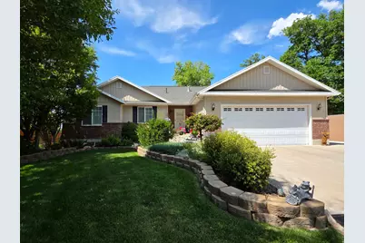 335 E 100 N, Hyrum, UT 84319 - Photo 1