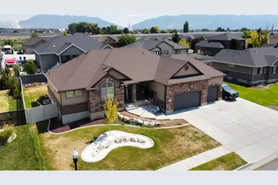 1201 S Shotley Bridge Dr, Syracuse, UT 84075 - Photo 1