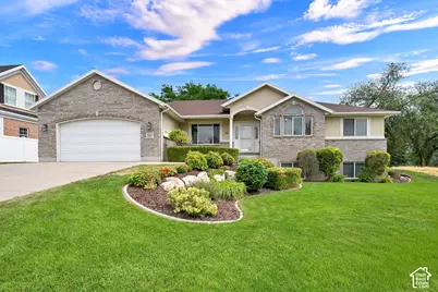 1047 S 750 E, Kaysville, UT 84037 - Photo 1