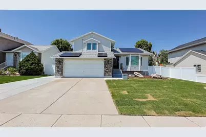918 W 4150 S, Riverdale, UT 84405 - Photo 1