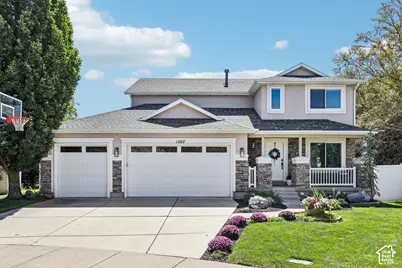 1207 Pinehurst Cir, Farmington, UT 84025 - Photo 1