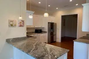 205 S Tee Dr, Fairhope, AL 36532 - Photo 7