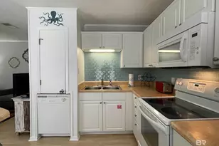 620 W Beach Blvd, Gulf Shores, AL 36542 - Photo 11