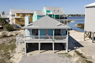 104 Sand Dune Dr, Gulf Shores, AL 36542 - Photo 1