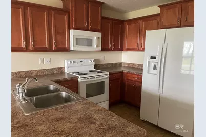 23575 Fountain Street, Robertsdale, AL 36567 - Photo 11