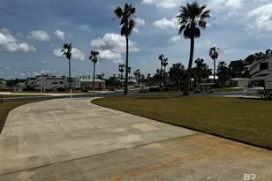 12155 Gateway Dr, Elberta, AL 36530 - Photo 1