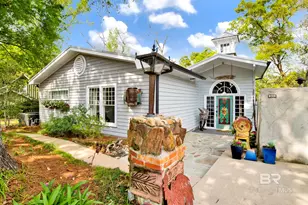 301 S School St, Fairhope, AL 36532 - Photo 1