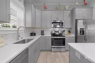 521 E 1st Ave, Gulf Shores, AL 36542 - Photo 5