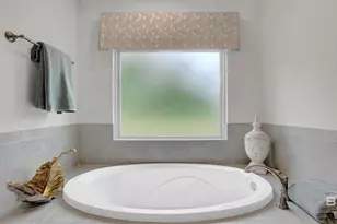 405 Bloomsbury Ave, Fairhope, AL 36532 - Photo 23