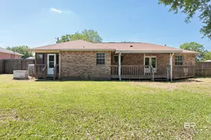 308 Twisted Oak Circle, Cantonment, FL 32533 - Photo 37