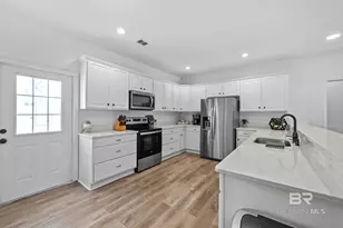 6820 Lakeshore Dr, Gulf Shores, AL 36542 - Photo 13