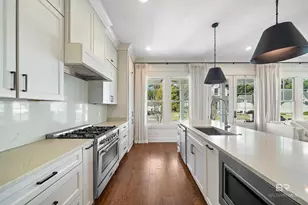 708 Boundary Dr, Fairhope, AL 36532 - Photo 9