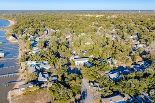 369 Mobile St, Fairhope, AL 36532 - Photo 21