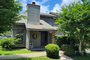 389 Clubhouse Dr, Gulf Shores, AL 36542 - Photo 1