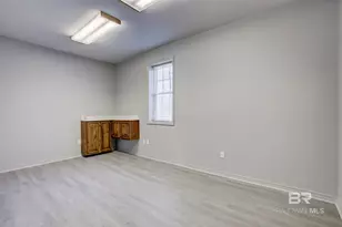 112 W 2nd St, Bay Minette, AL 36507 - Photo 9