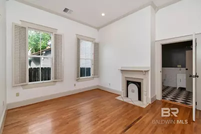 605 Saint Francis Street, Mobile, AL 36602 - Photo 15